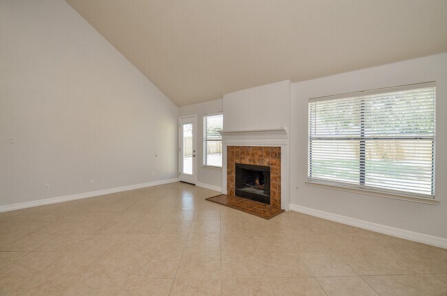 21026 Bent Lake Dr in Katy, TX - Building Photo - Building Photo