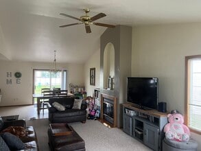 1511 Redstone Trl, Unit 1511 Redstone in Howard, WI - Building Photo - Building Photo