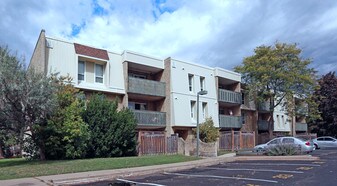 138 Linwell Rd in St Catharines, ON - Building Photo