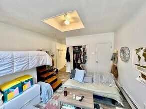 24 Stillman St, Unit 1F in Boston, MA - Building Photo - Building Photo