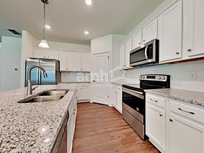 245 Lake Vista Dr in Loganville, GA - Building Photo - Building Photo