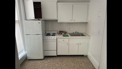21 Mount Vernon Sq, Unit #102 in Boston, MA - Building Photo - Building Photo