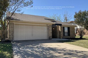 308 Iberis Dr in Arlington, TX - Building Photo