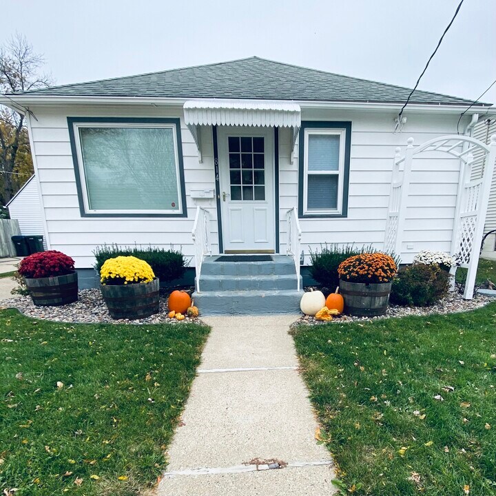 814 12th Ave SE in Rochester, MN - Building Photo