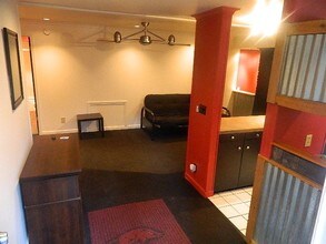 621 N Leverett-Unit -5 in Fayetteville, AR - Building Photo - Building Photo