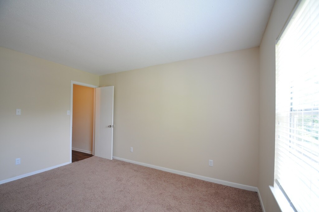 Twin Oaks Apartments Mobile, AL Apartments