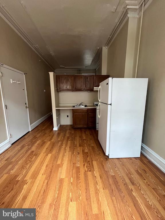 property at 143 N 21st St