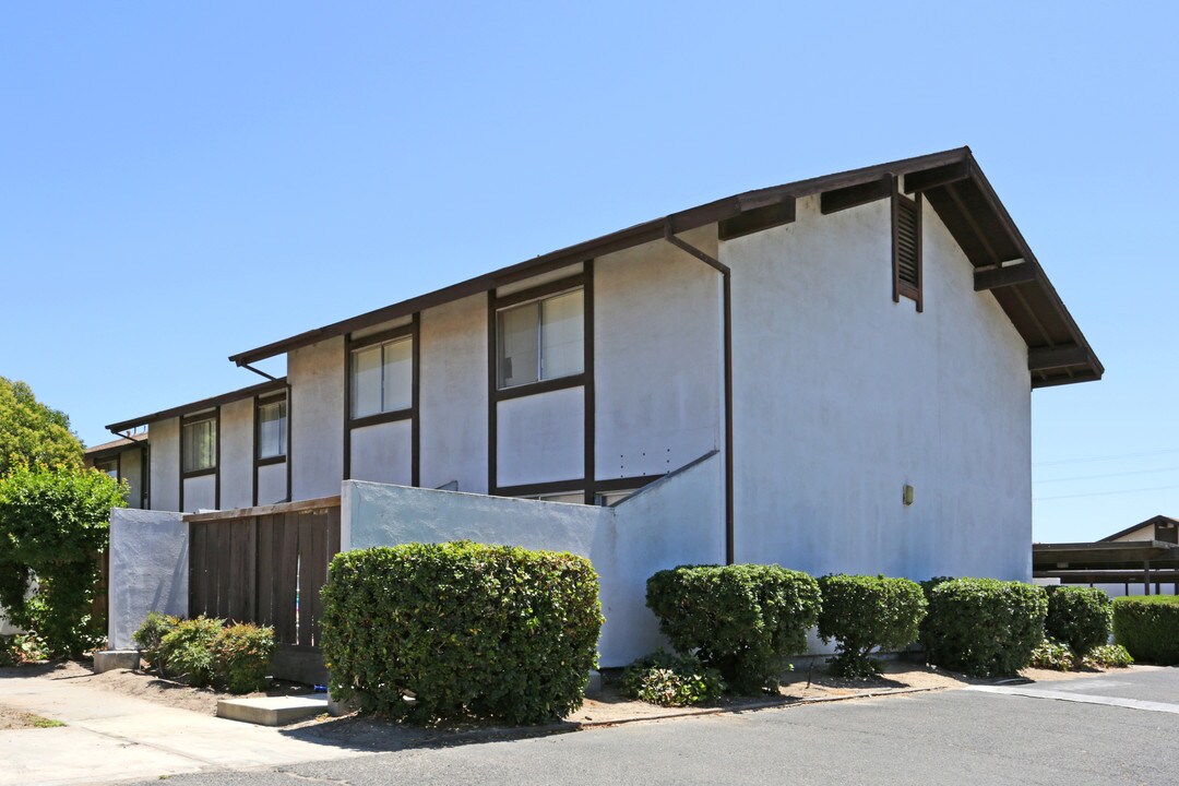 Gardenwood Apartments in Atwater, CA - Foto de edificio