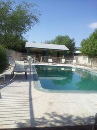 Dodge Flowers Apartments in Tucson, AZ - Foto de edificio - Building Photo