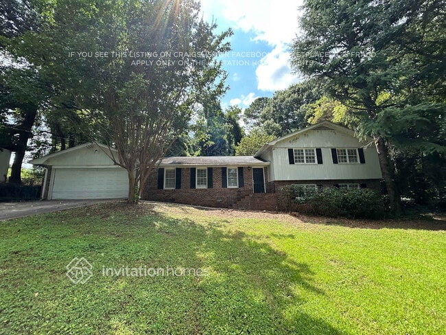 property at 3098 St Helena Dr