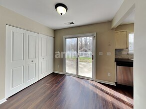 7528 Prairie Rose Ln in Huntersville, NC - Foto de edificio - Building Photo