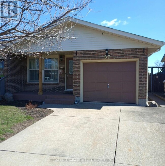 property at 67 Dundonald St