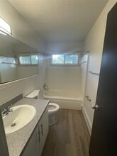 Crooks South Apartments in Royal Oak, MI - Foto de edificio - Building Photo