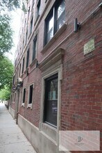 426 W Briar Pl in Chicago, IL - Building Photo - Building Photo