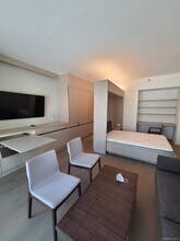 133-27 39th Ave in Queens, NY - Foto de edificio - Building Photo