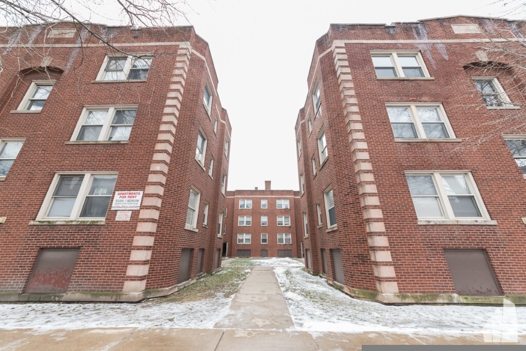 4029 W Melrose St, Unit 29.5-3W in Chicago, IL - Building Photo