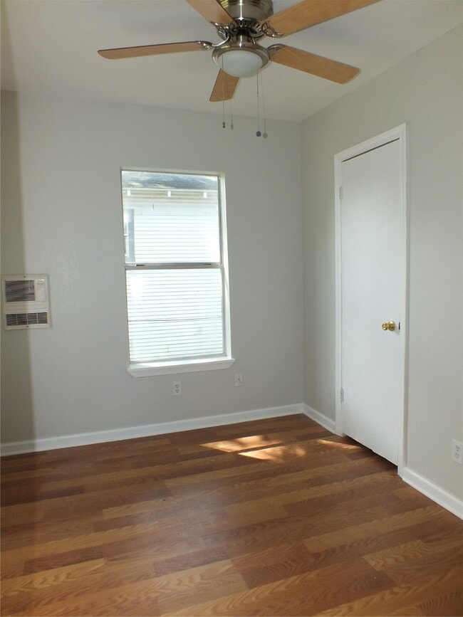 1706 Wipprecht St in Houston, TX - Building Photo - Building Photo