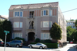 81 Glen Ave in Oakland, CA - Building Photo - Building Photo