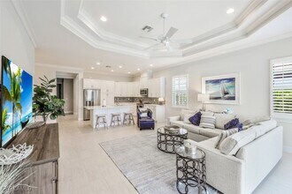 5807 Haiti Dr in Naples, FL - Building Photo - Building Photo