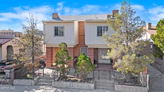 1307 N Ochoa St in El Paso, TX - Building Photo