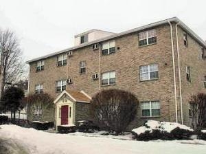 Clinton Apartments in Clinton, KY - Foto de edificio