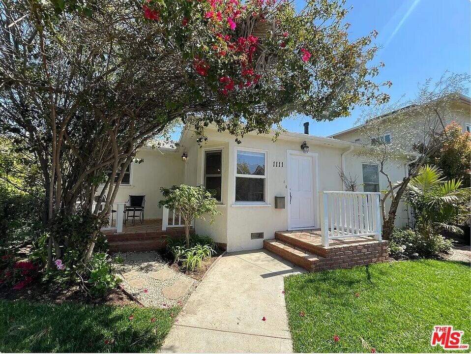 1111 21st St in Santa Monica, CA - Building Photo