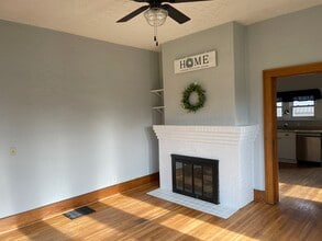 10 S Preston St in Centerburg, OH - Building Photo - Building Photo
