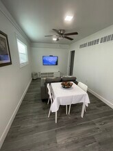 12912 Ixora Rd in North Miami, FL - Building Photo - Building Photo