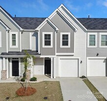 206 Audra Faye Ln in Indian Trail, NC - Building Photo