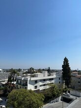 12222 Wilshire Blvd, Unit PH7 in Los Angeles, CA - Building Photo - Building Photo