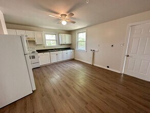 431 Dundas Rd in Kenbridge, VA - Building Photo - Building Photo