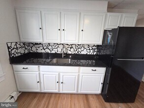 201 Woodlawn Ave in Hamilton Township, NJ - Building Photo - Building Photo