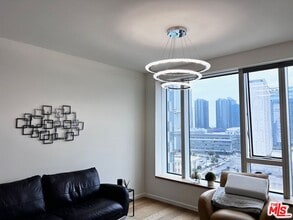 889 Francisco St in Los Angeles, CA - Foto de edificio - Building Photo