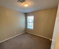 7929 Comal St photo'