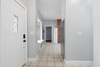 156 N Broadway in Haverhill, MA - Building Photo - Building Photo