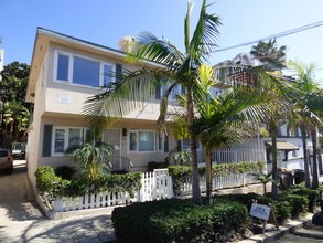 1951 Front St in San Diego, CA - Building Photo - Building Photo