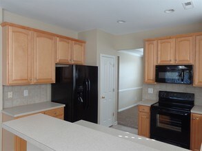 4504 Sandtyn Dr in Waxhaw, NC - Foto de edificio - Building Photo