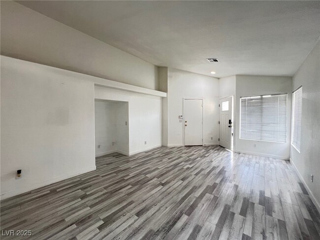 property at 3464 N Trilogy Dr