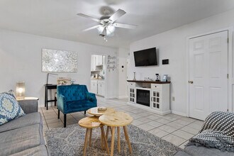 805 Lewis Ave in Gulfport, MS - Building Photo - Building Photo