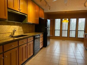 5100 Forest Mist Dr SE in Smyrna, GA - Foto de edificio - Building Photo