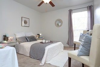 Huntington Apartments in College Station, TX - Foto de edificio - Interior Photo