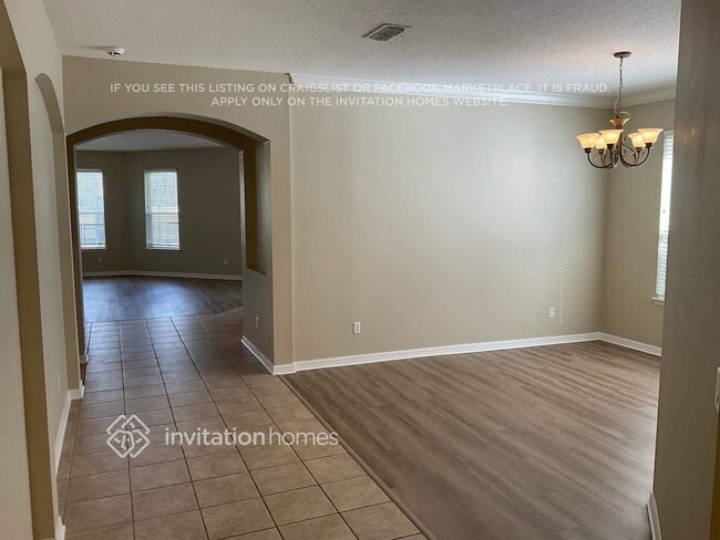 12657 Lake Sawyer Dr in Windermere, FL - Foto de edificio - Building Photo