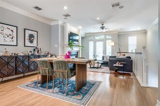 2496 Worthington St in Dallas, TX - Building Photo - Building Photo