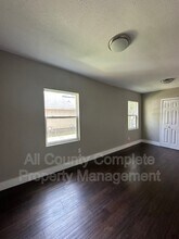 2310 Jerusalem St in Jacksonville, FL - Building Photo - Building Photo
