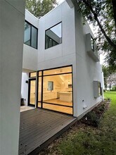 2601 Canterbury St in Austin, TX - Building Photo - Building Photo