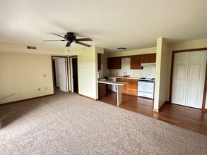 220 Independence Ln in Butler, PA - Building Photo - Building Photo