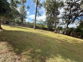 1020 Longstreet Dr in Tallahassee, FL - Building Photo