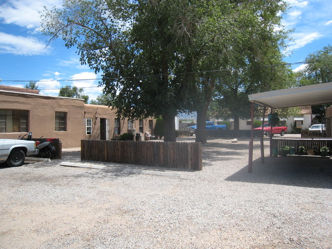 7524 2nd St NW in Albuquerque, NM - Building Photo - Building Photo