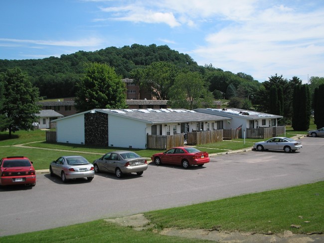 Home Apartments in Richland Center, WI - Building Photo - Building Photo