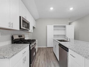 17311 Ridge Dr in Crosby, TX - Building Photo - Building Photo